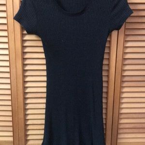 Black bodycon dress